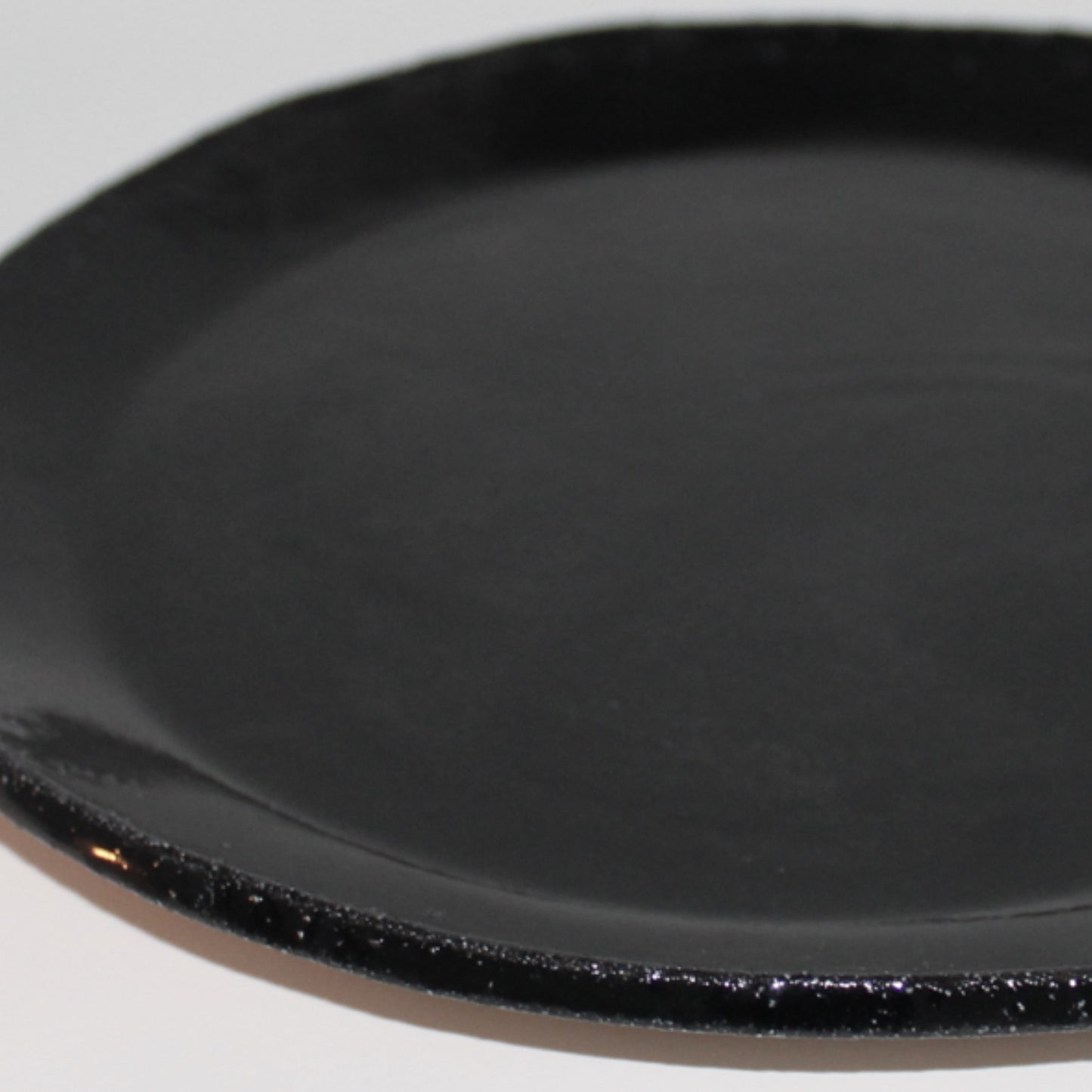 πͺππ πππππ βπππ | Handcrafted 8-Inch Dinner Plate in Glossy Black