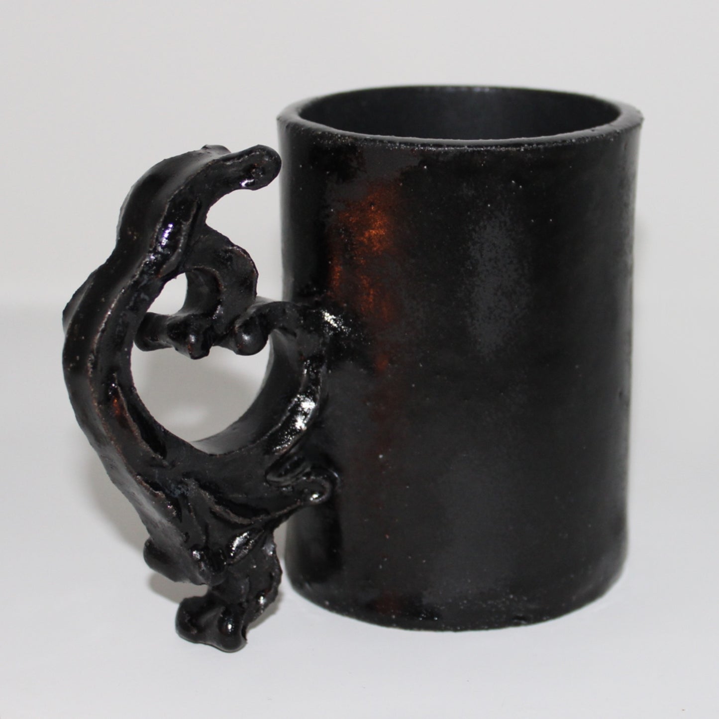π©πππ‘π’πππ β³π’π π©π.πΈ | Handmade Gothic-Style Ceramic Mug | Unique Medieval Handle | 12-Ounce Capacity