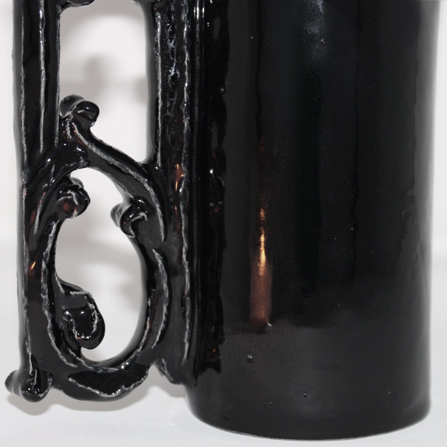 ℳ𝑖𝑠𝑡𝑟𝑒𝑠𝑠 𝑜𝑓 𝑡ℎ𝑒 ℱ𝑜𝑟𝑡𝑟𝑒𝑠𝑠 | Gothic Medieval Ceramic Jug | 16-Ounce Capacity