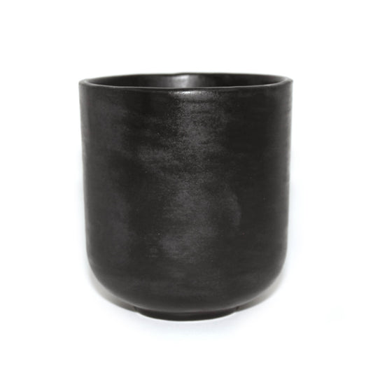 𝐿𝐸𝐴𝑇𝐻𝐸𝑅𝐵𝑂𝑈𝑁𝐷 𝑀𝑈𝐺